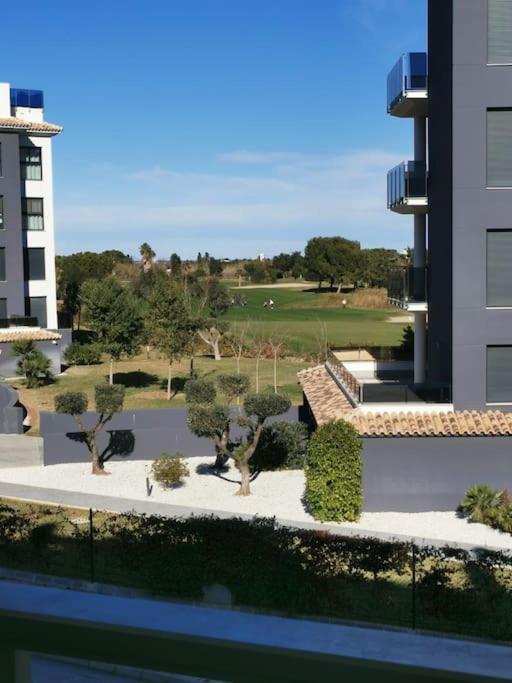 Moderno Apartamento En Oliva Nova Golf & Met エクステリア 写真